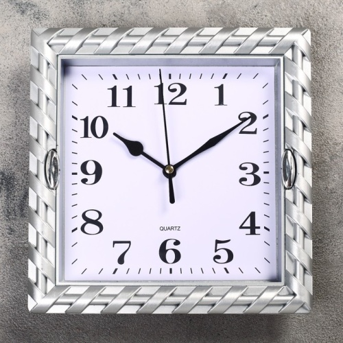 Часы настенные, серия: Классика, "Жаклин", цвет серебро  21х21 см 2457676 2457676