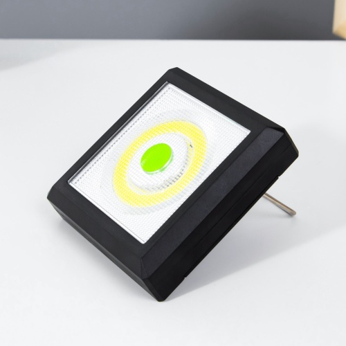 Ночник "Квадро 2" LED от батареек 4хАА черный 2х8,5х8,5 см фото 4