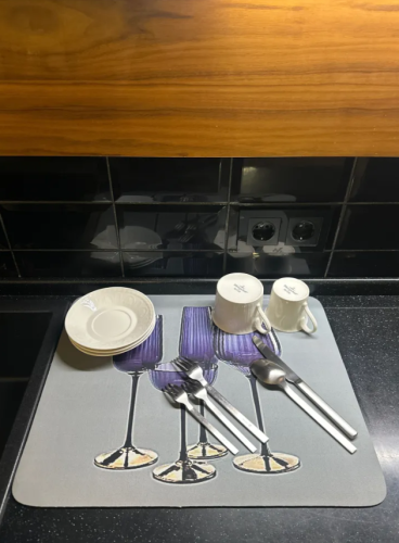 Sale carpet Коврик для сушки посуды 49 см х 39 см, 1 шт, Фиолетовые бокалы фото 7