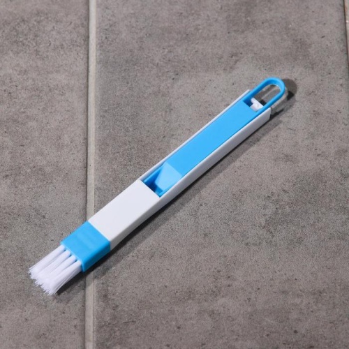 Щётка-кисть для очистки окон и узких проёмов, с совочком-скребком, цвет МИКС фото 3