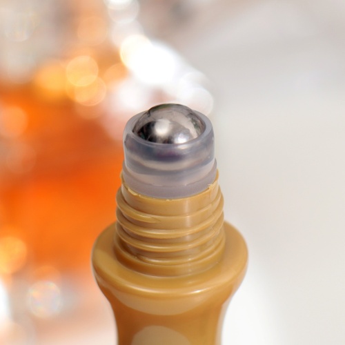 Роллер-сыворотка для глаз с ретинолом, 15 г фото 2