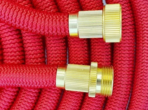 Шланг для полива растягивающийся 3/4, 37м, садовый красный + с распрыскивателем и железные втулки фото 8