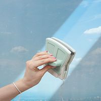 Магнитная окномойка  для мытья окон с двух сторон + скребком, 15-24 мм .Для стеклопакетов